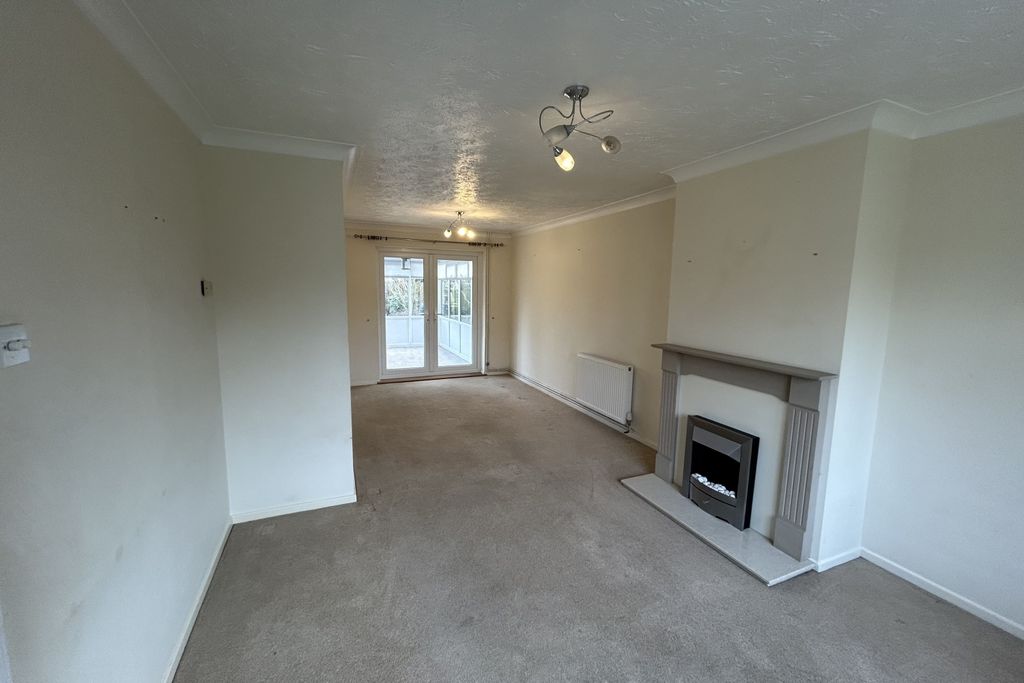 Property photo 2 of 11 Img_7243