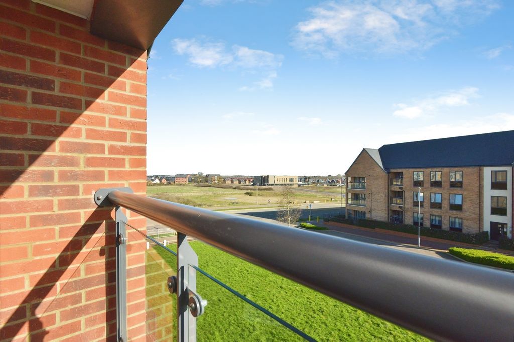 Property photo 2 of 20 Pbox-Img.Jpg