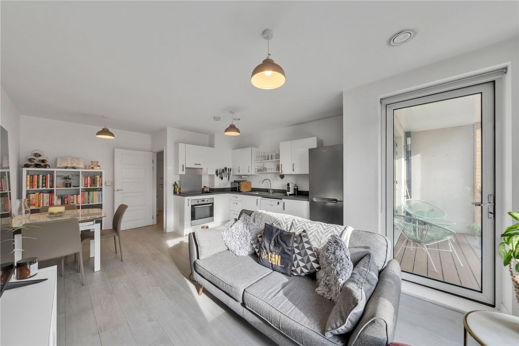 Property photo 3 of 20 Picture No. 22