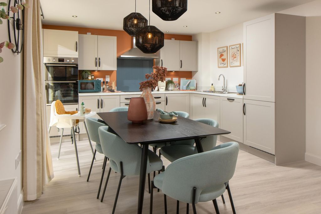 Property photo 3 of 10 Ingleby Kitchen Diner - Castle Reach
