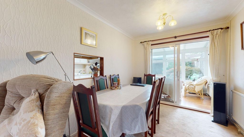 Property photo 3 of 14