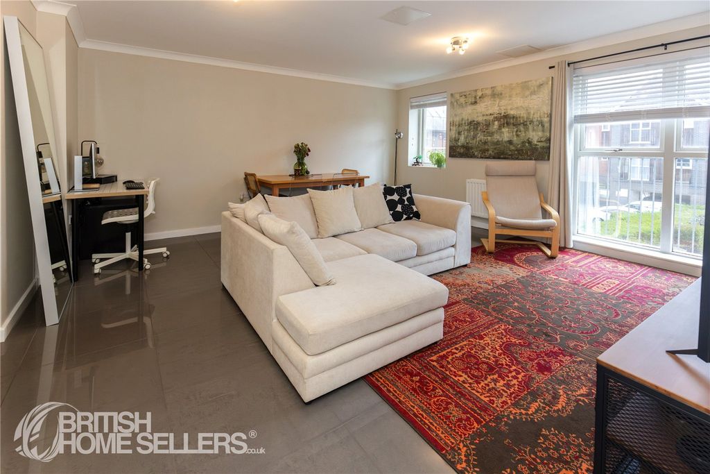 Property photo 2 of 9 Picture No. 07