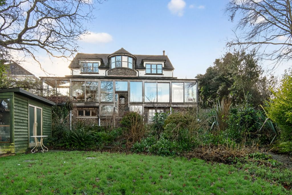 Property photo 1 of 20