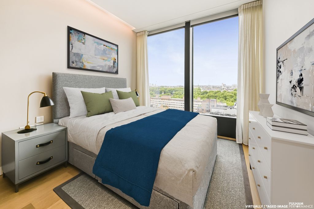 Property photo 3 of 21 Apt 1005 The Towe...