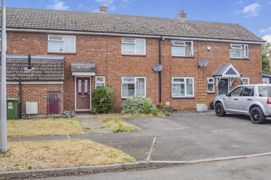 Property photo 1 of 8