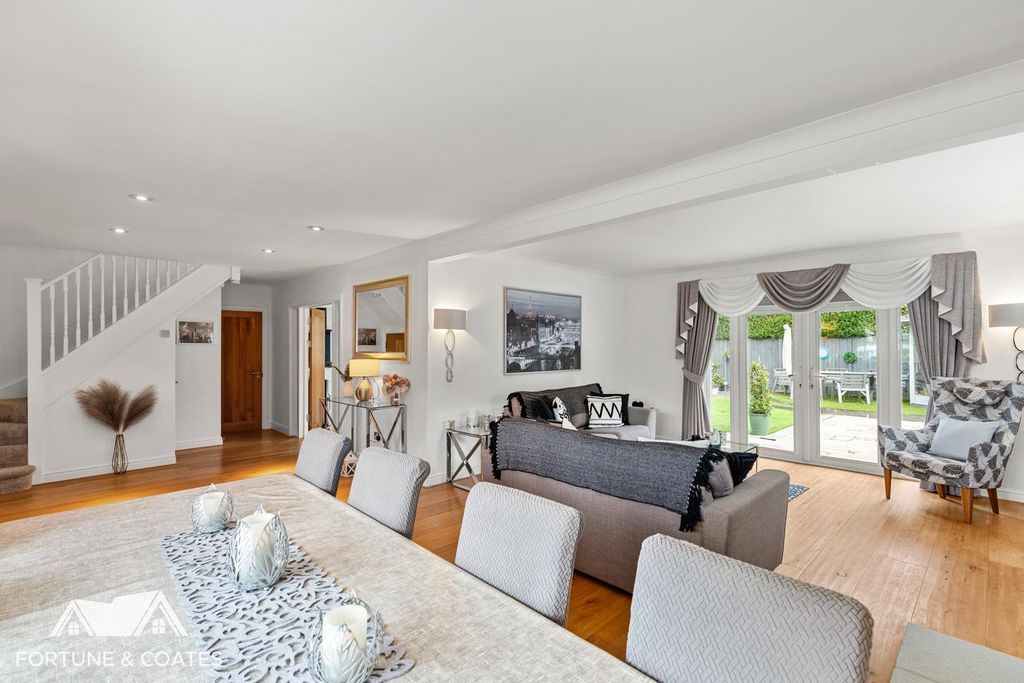 Property photo 3 of 31 Thestaddles_7.Jpg