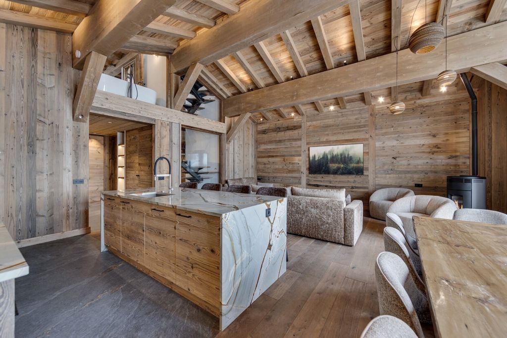 Property photo 2 of 18 The Apartment For Sa