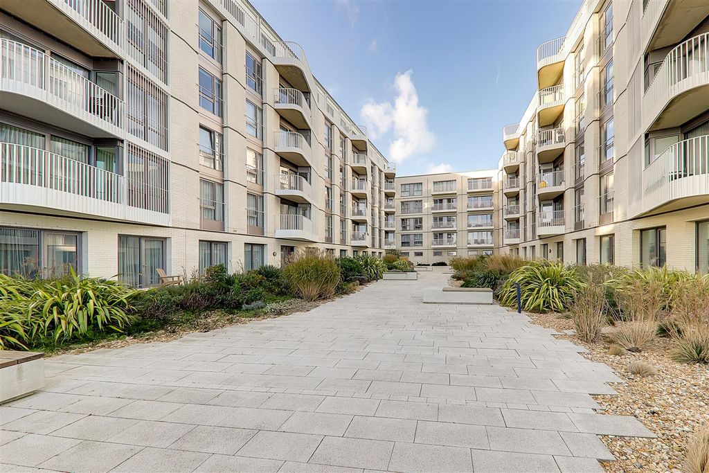 Property photo 1 of 33 Img_6547-Img_6549.Jpg