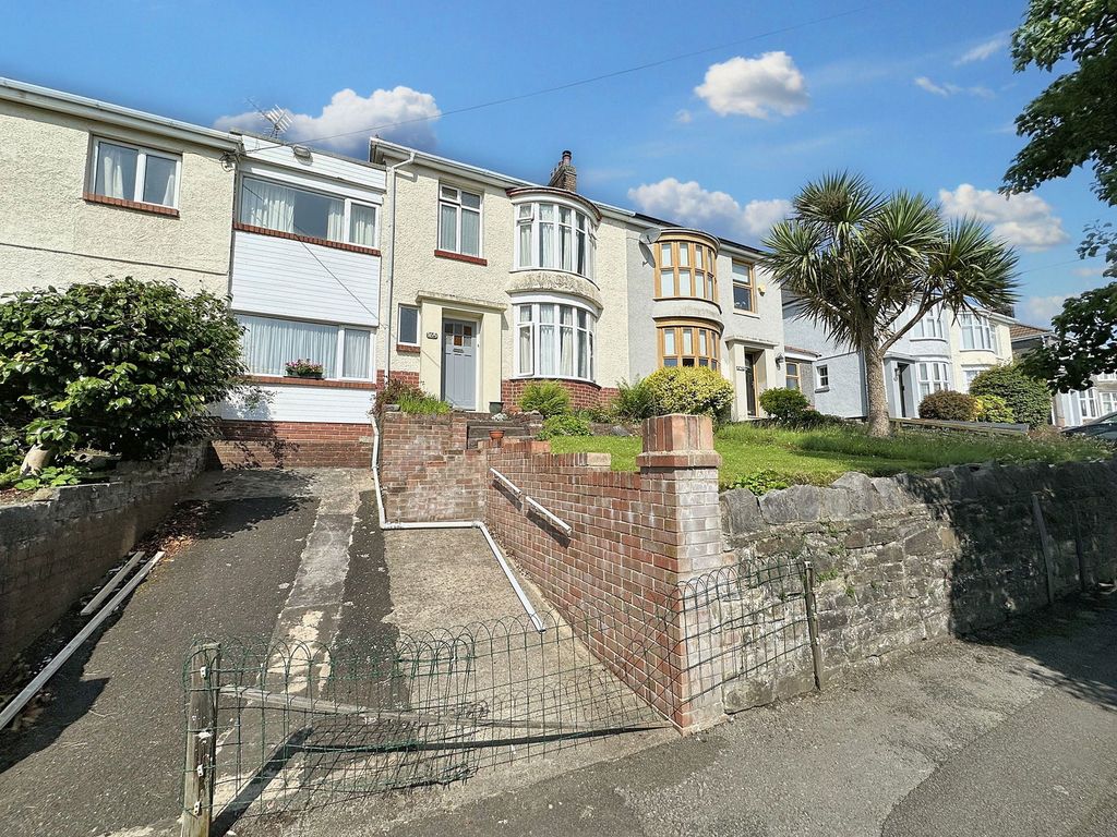 Property photo 1 of 22