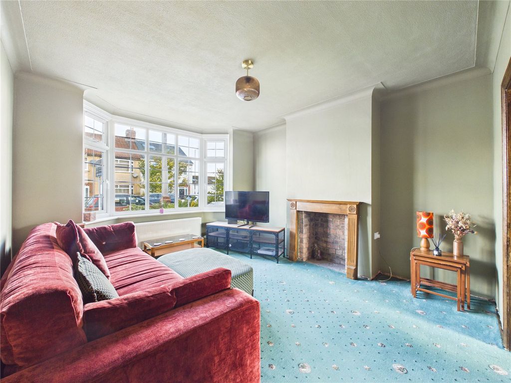 Property photo 2 of 17 Picture No. 04