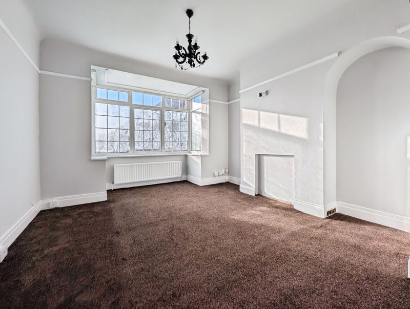 Property photo 2 of 16 Photo 13