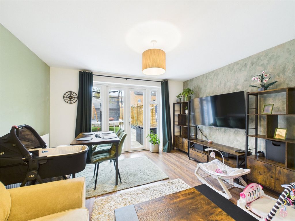 Property photo 2 of 14 Picture No. 22