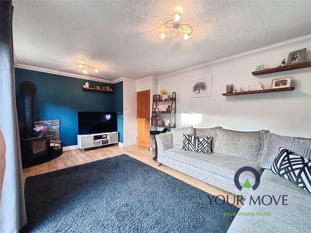 Property photo 2 of 14 Picture No. 16