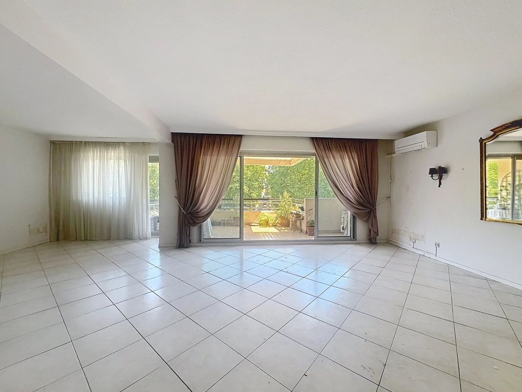 Property photo 2 of 10 6d9Bee2B8131Ecb2F5A45B33883F70E8_57E8150Aa0_2896-Big