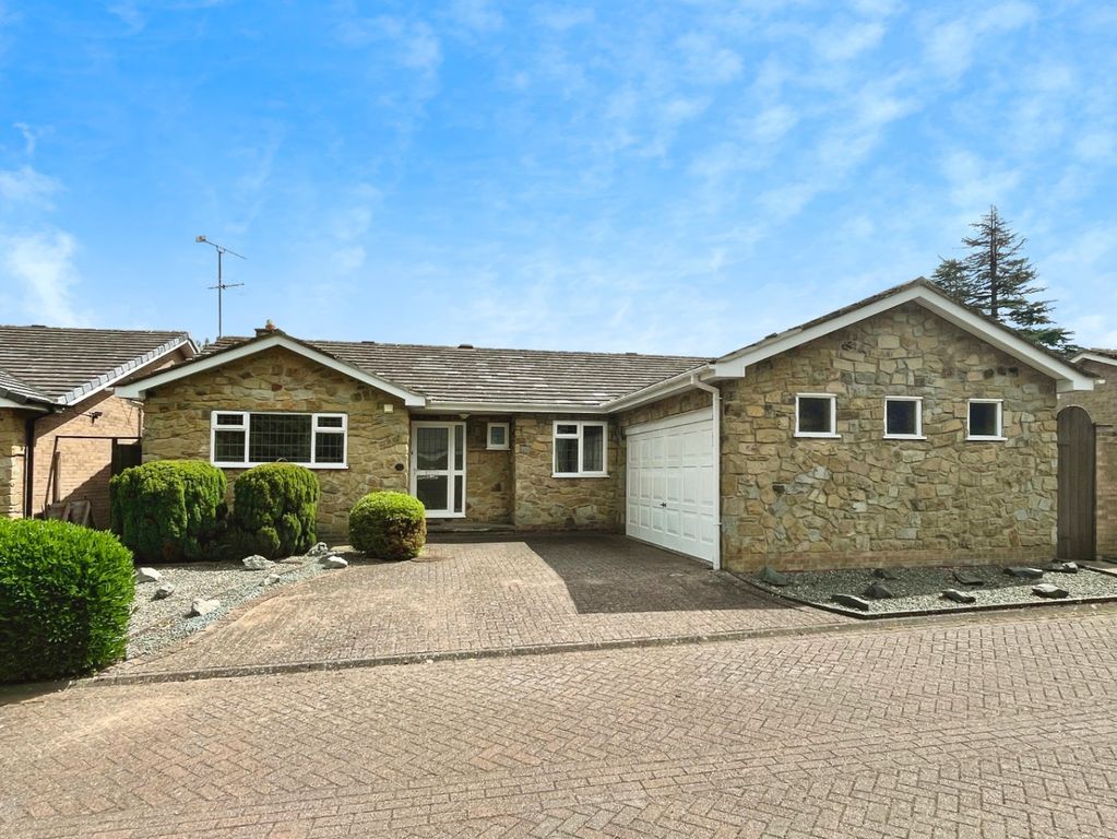 Property photo 1 of 18 4288053