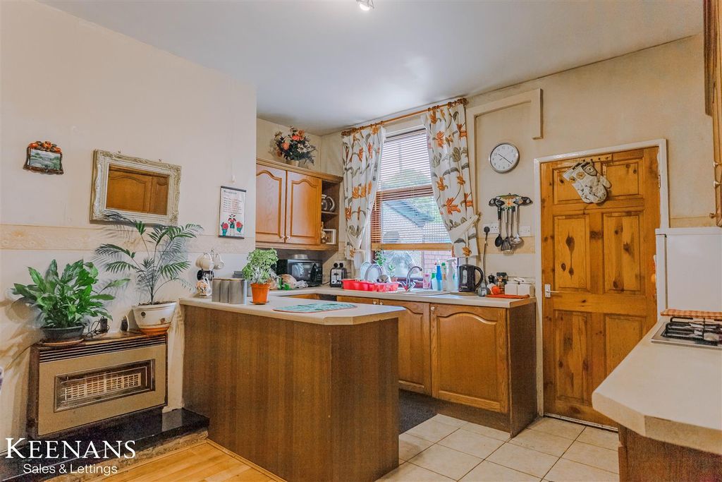 Property photo 2 of 16 Img_7230.Jpg