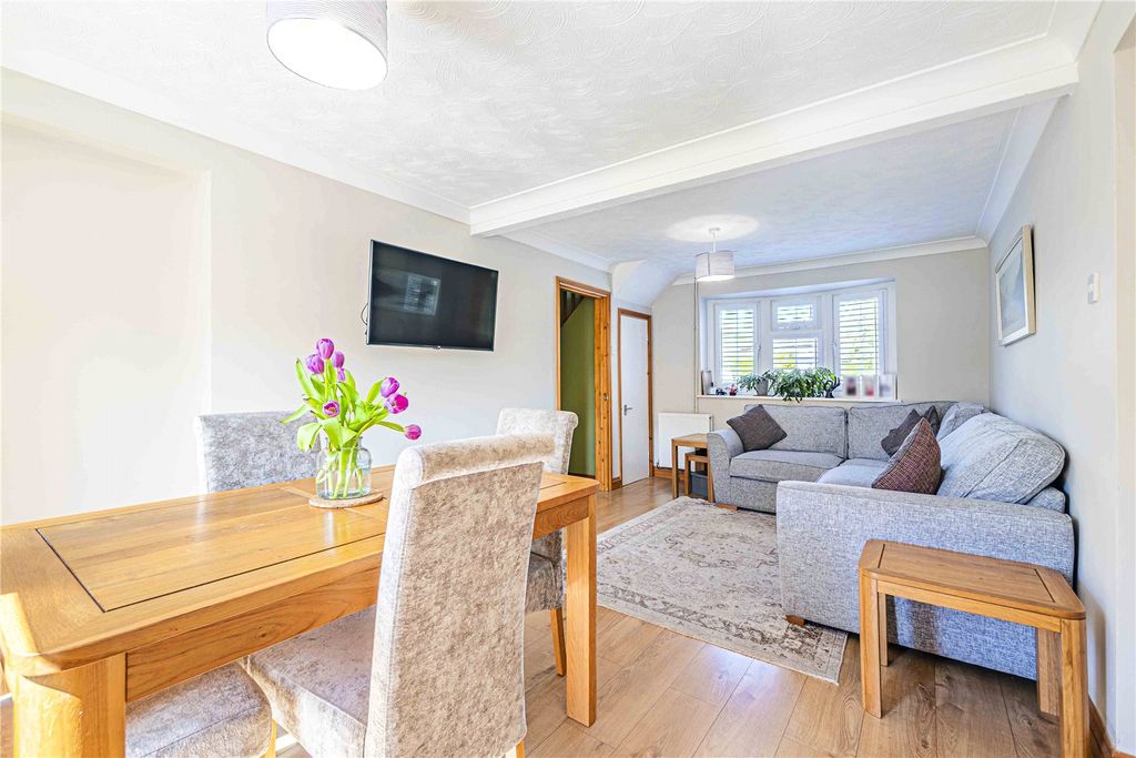 Property photo 2 of 23 Picture No. 73