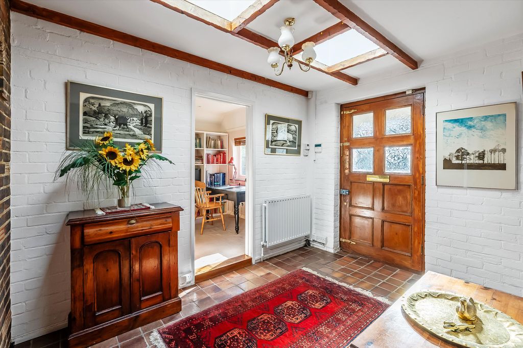 Property photo 3 of 13 Image