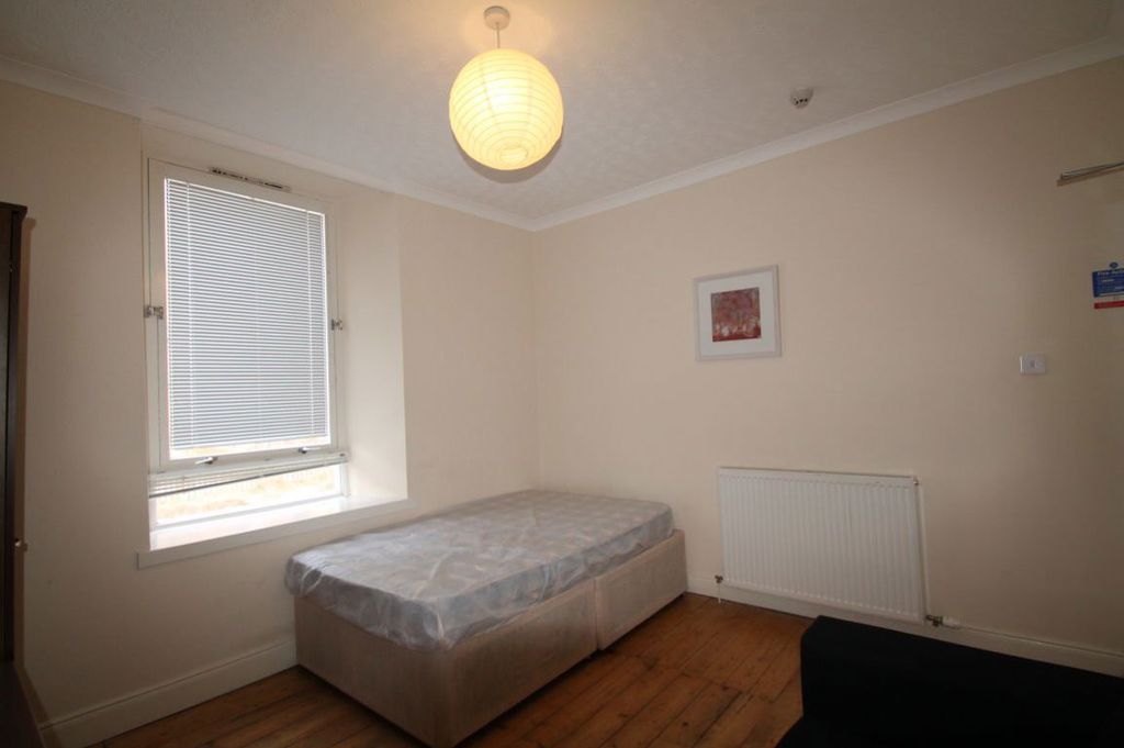 Property photo 3 of 3