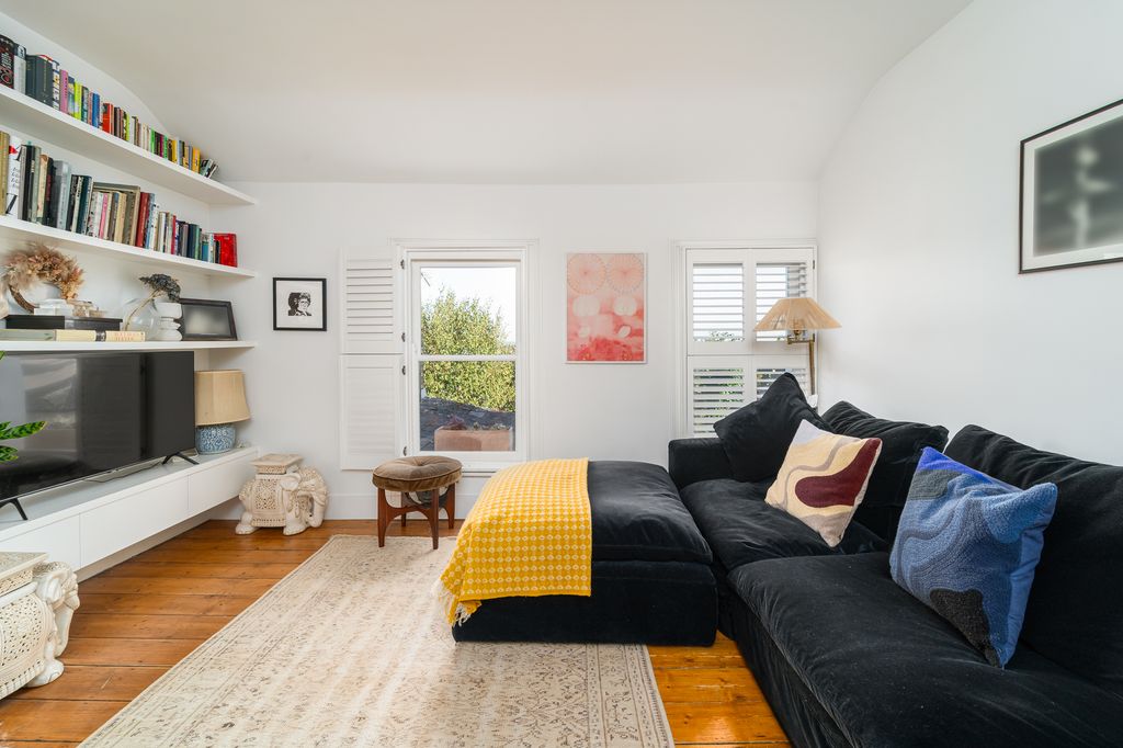 Property photo 1 of 13 Ndb03489-Edit