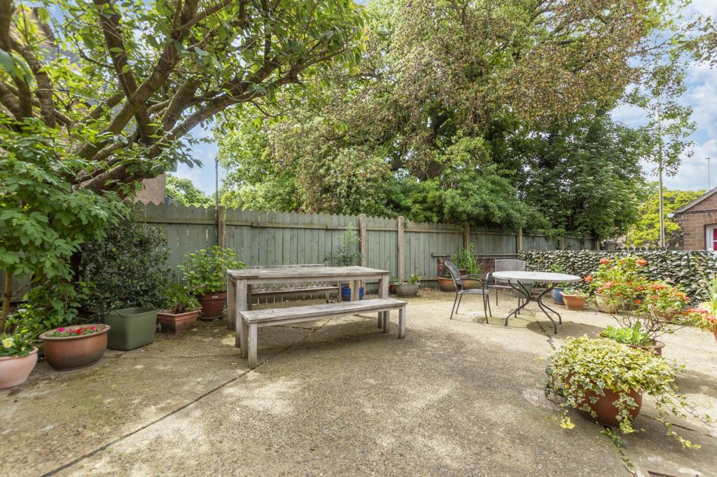 Additional image 14 of 2 bed flat for saleUpper St. Giles Street, Norwich NR2