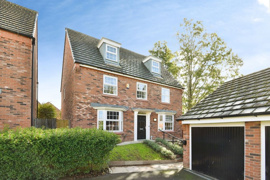 Property photo 2 of 36 Pbox-Img.Jpg