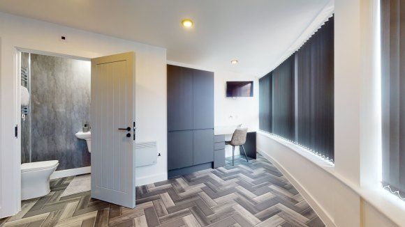 Property photo 3 of 19 8076695.Jpg