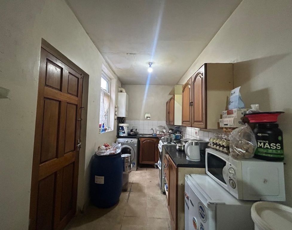 Property photo 3 of 3