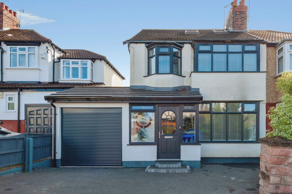 Property photo 2 of 25 Pbox-Img.Jpg