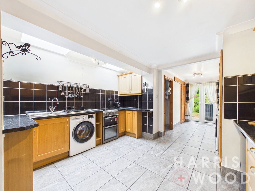 Property photo 2 of 29 5233562