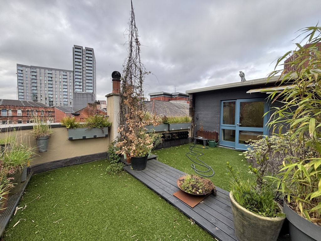Property photo 2 of 26 Image00004