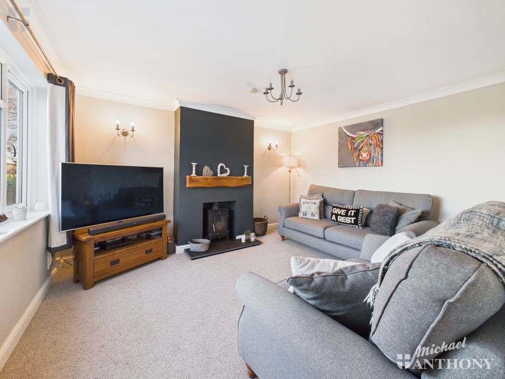 Property photo 3 of 20 Cam03852G0-Pr0506-Still005