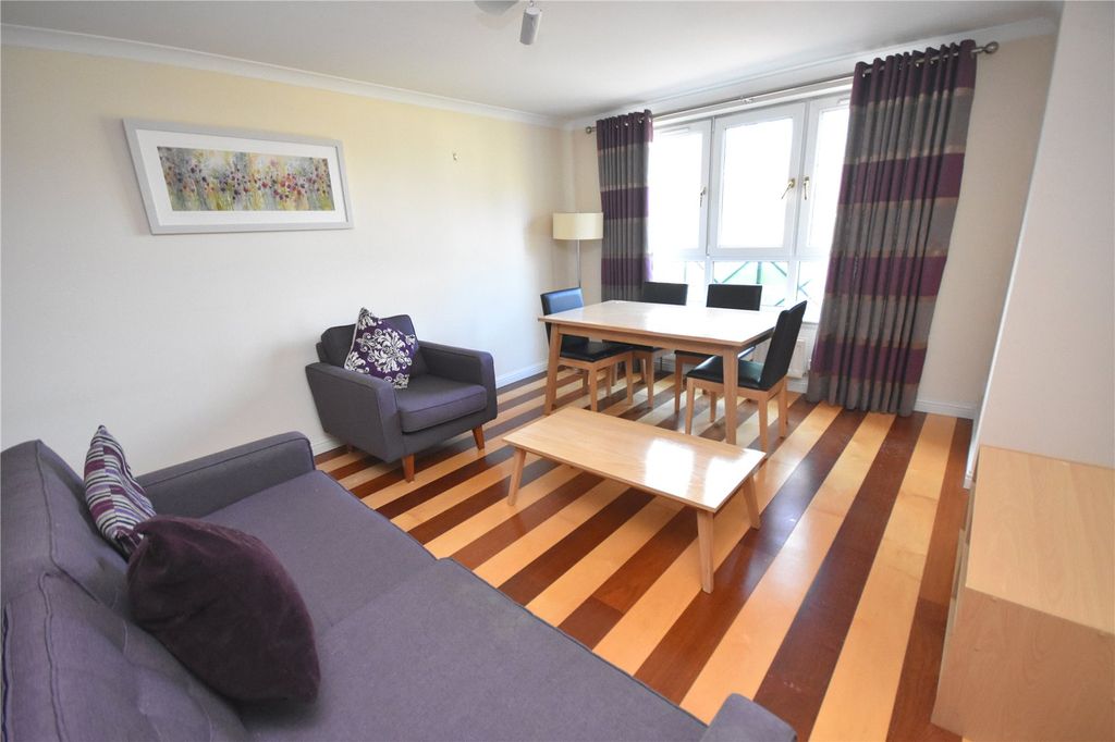 Property photo 3 of 19 Photo 3