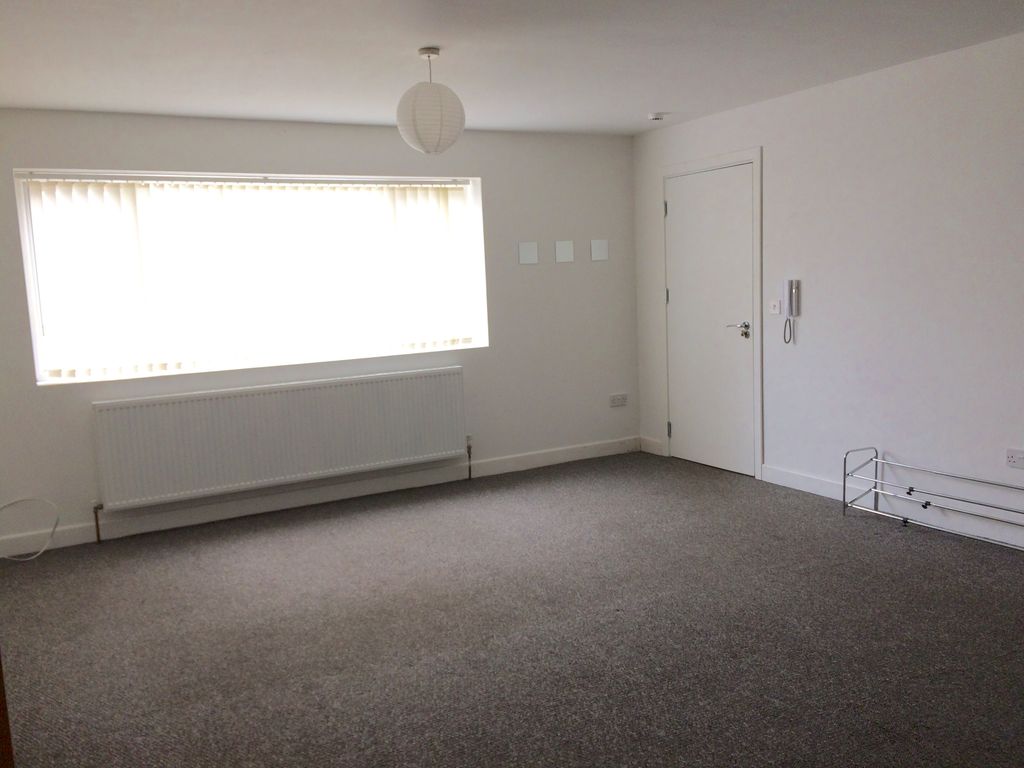 Property photo 3 of 4