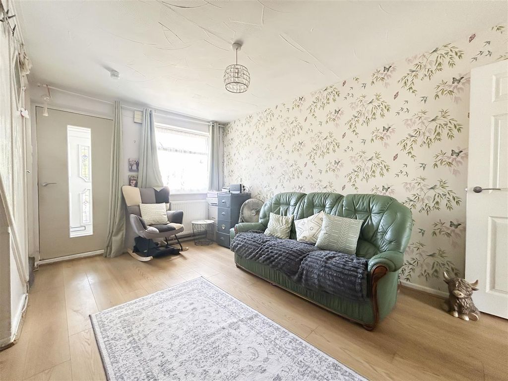 Property photo 2 of 13 Img_0508.Jpg