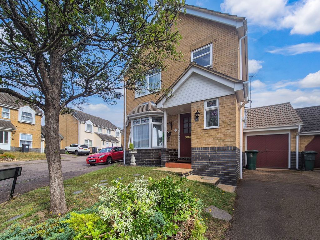 Property photo 1 of 16 4387440