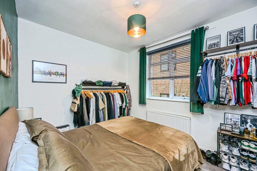 Property photo 2 of 13 Pbox-Img.Jpg