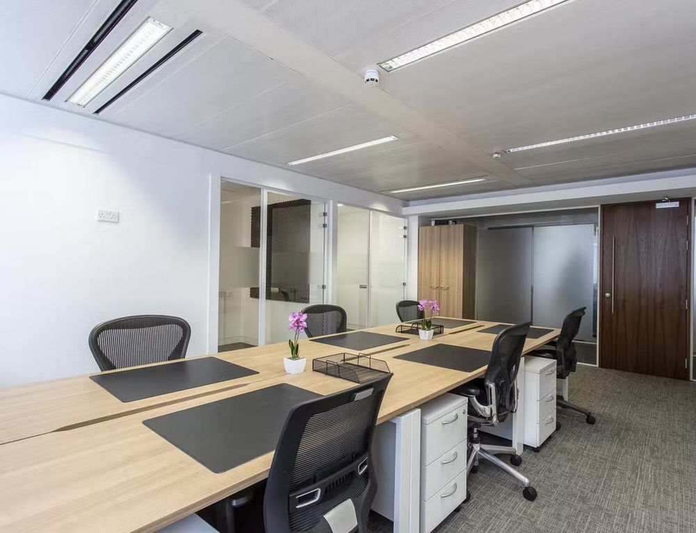 Property photo 3 of 11