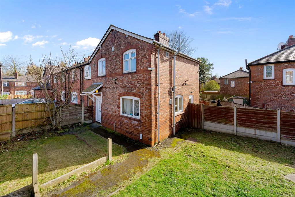 Property photo 2 of 32 Front