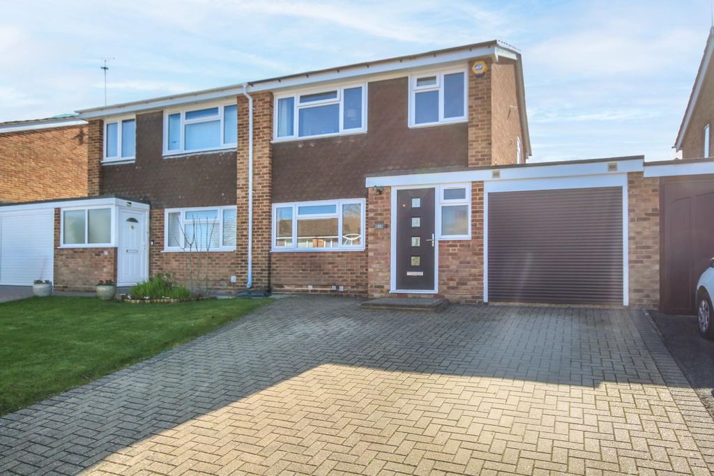 Property photo 1 of 20