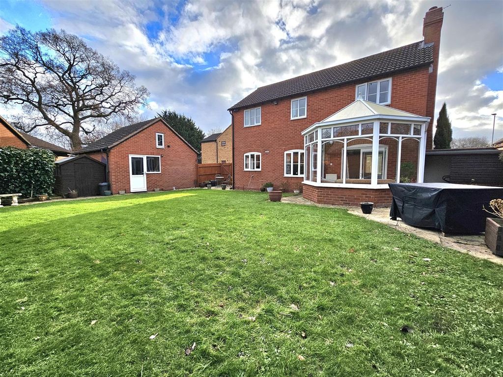Property photo 2 of 16