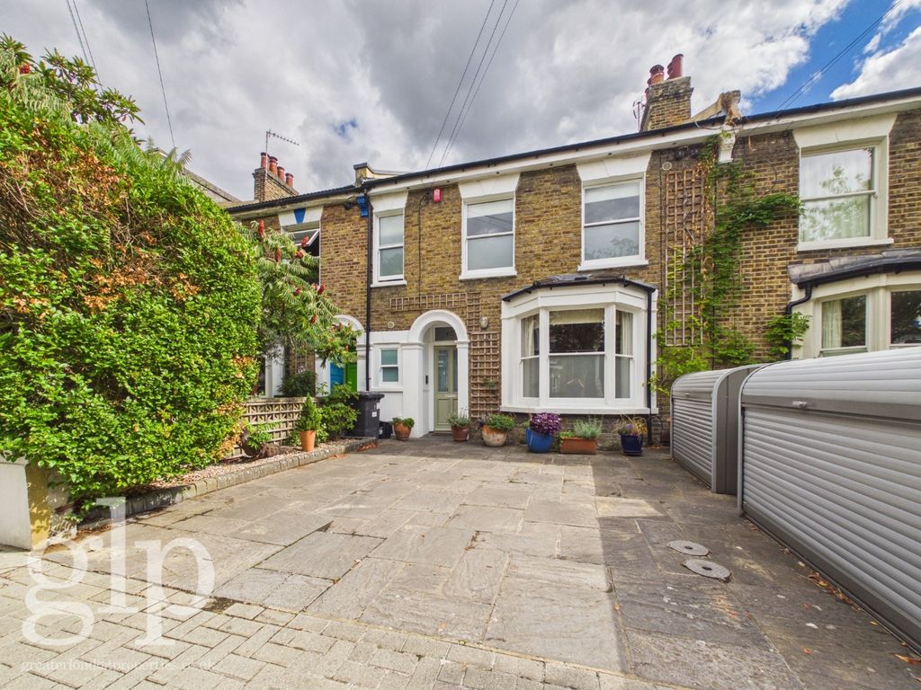 Property photo 1 of 60 5425232