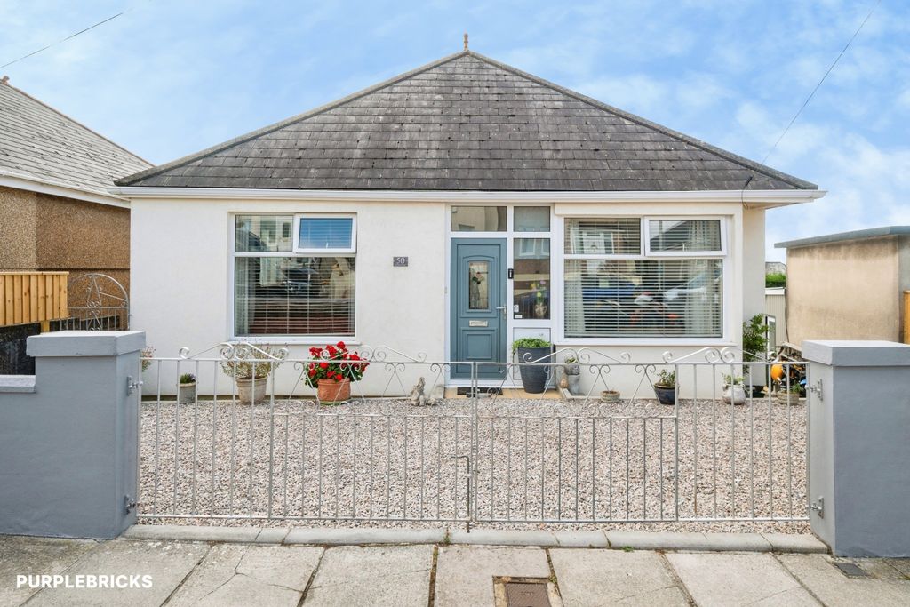 Property photo 1 of 39
