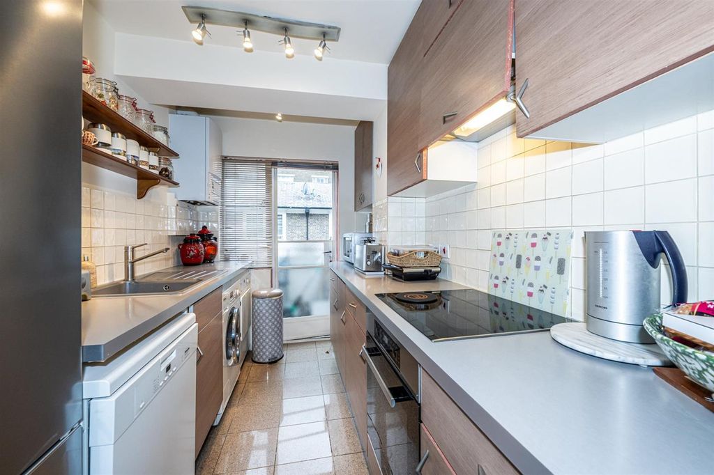 Property photo 2 of 13 Photo 1