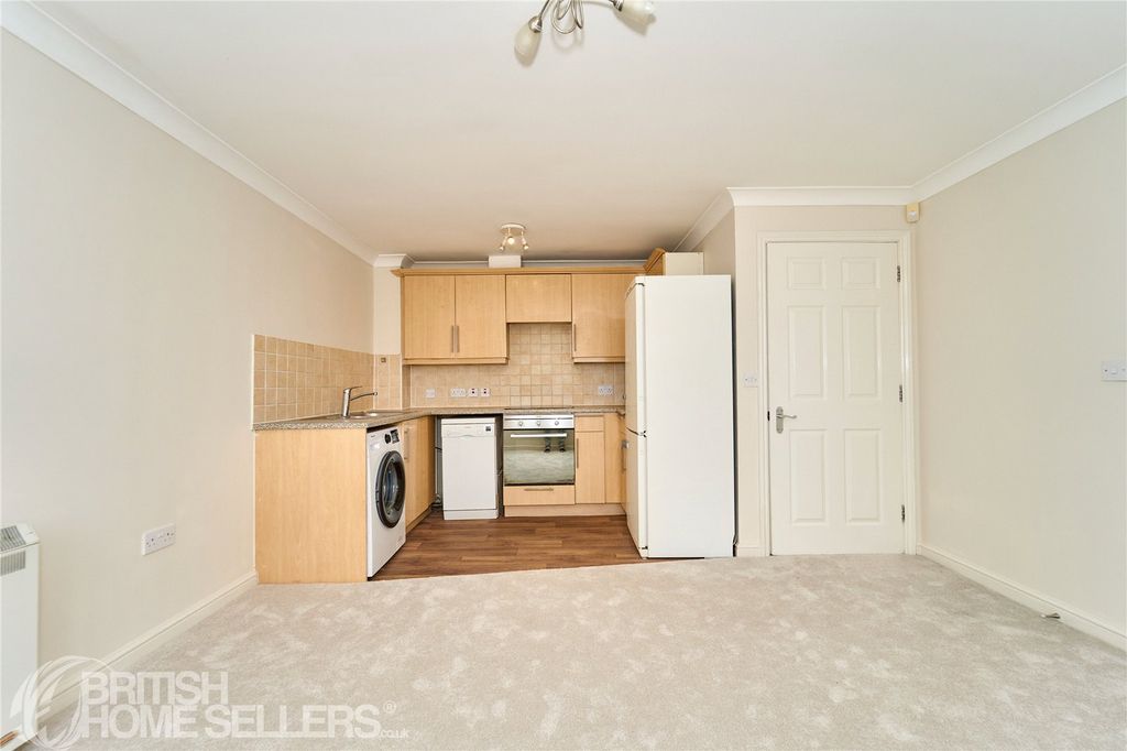 Property photo 3 of 18 Picture No. 08