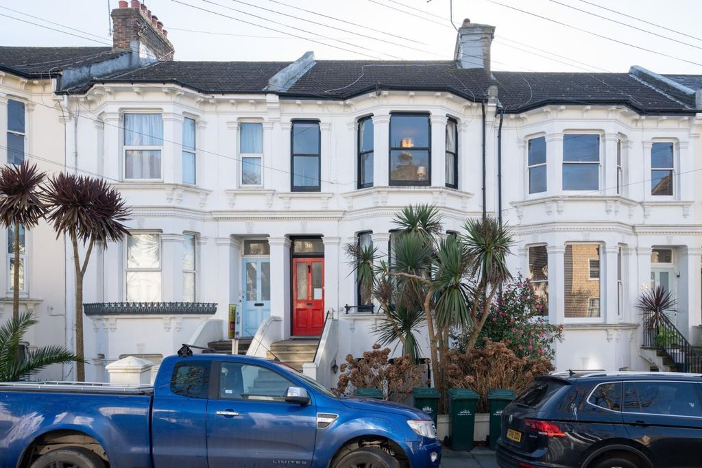 Property photo 1 of 13 Springfield Road Bright-13.Jpg