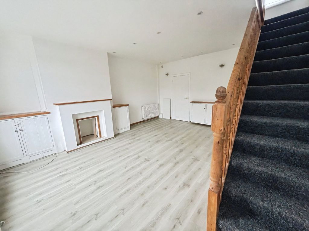 Additional image 4 of 2 bed terraced house to rentBedw Road, Bedlinog, Treharris CF46