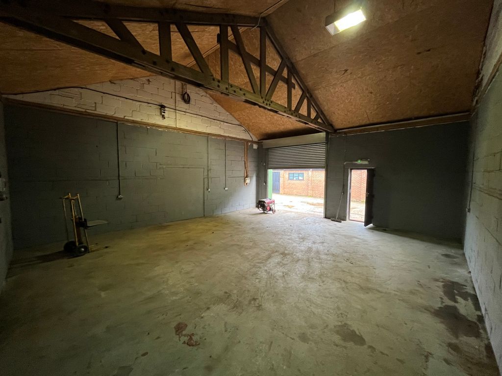 Property photo 3 of 3