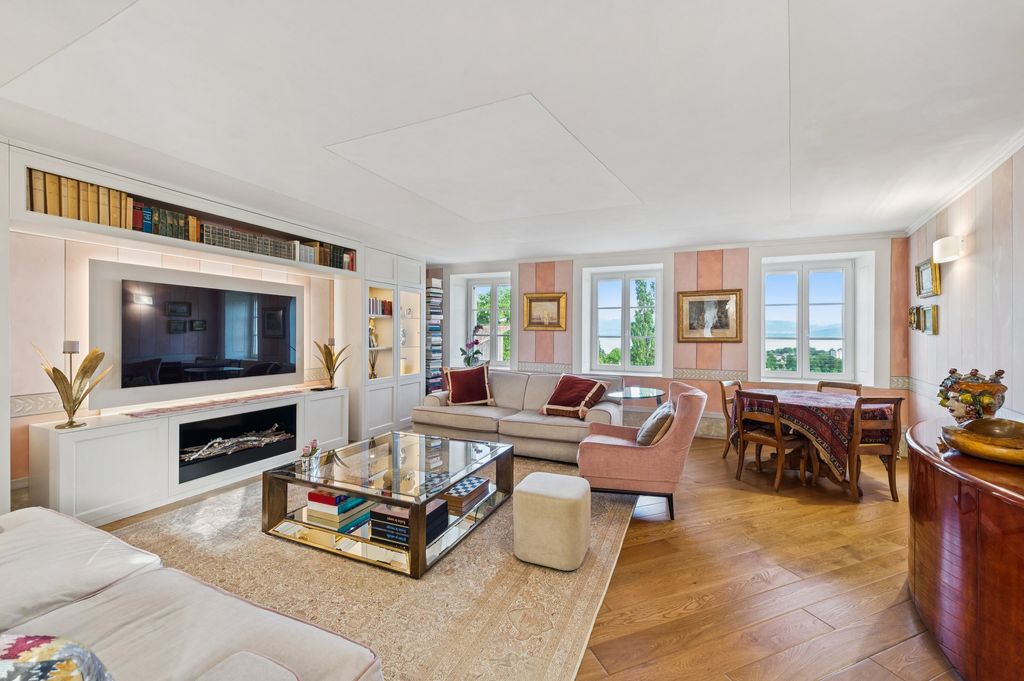 Property photo 1 of 4