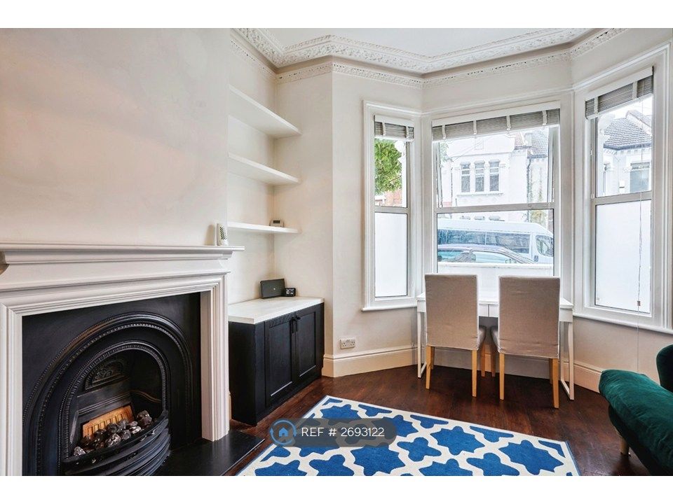 Property photo 2 of 13 Living Room